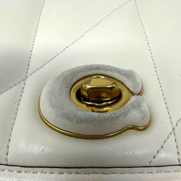 Coach Pillow Madison Shoulder Bag With Quilting - Picture 10 of 13